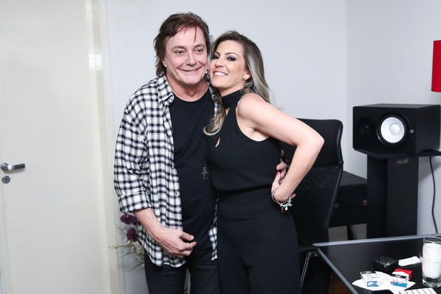 Fábio Jr. e a namorada, Fernanda Pascucci, em show em São Paulo (Foto: Manuela Scarpa/ Brazil News)