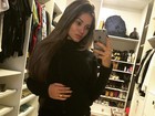 Aryane Steinkopf, grávida, se compara a Kim Kardashian em foto
