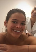Bruna Marquezine perde 1 kg em uma única massagem de estética 