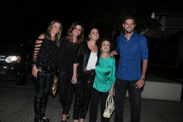 Giovanna Antonelli comemora aniversário com a família no Rio (Foto: Delson Silva/ Ag. News)