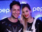Rainer Cadete vai ao Rock in Rio com namorada e mostra novo visual