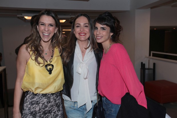 Sarah Oliveira, Gabriela Duarte e Maria Ribeiro em SP (Foto: Leo Franco/AgNews)