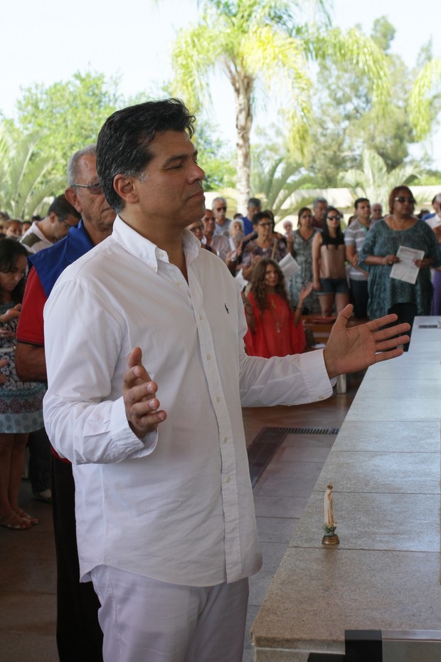 Maurício Mattar comemora o aniversário no Santuário de Fátima (Foto: Divulgação)