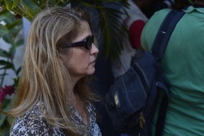 Tássia Camargo vai ao enterro de Marcos Paulo (Foto: Andre Muzell / AgNews)