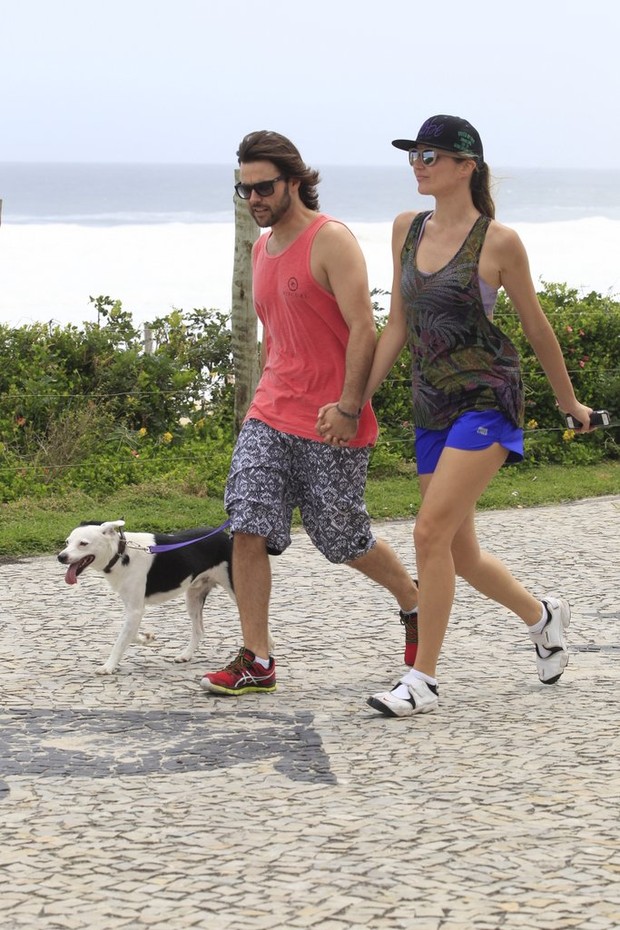 Ellen Jabour na praia (Foto: Rodrigo dos Anjos/AgNews)