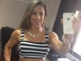 EGO Michelly Crisfepe mostra barriga saradíssima em dia de evento