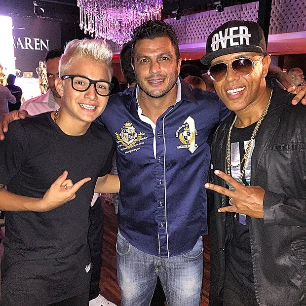 MC Gui, ex-BBB Kléber Bambam e MC Koringa em festa em São Paulo (Foto: Instagram/ Reprodução)