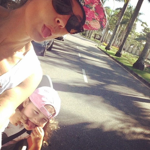 Flávia Alessandra com a filha, Olívia (Foto: Reprodução/Instagram)