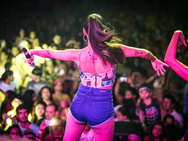 Anitta faz show em parque aquático no Rio (Foto: Marcos Samerson / Agência We love Photo!/ Divulgação)