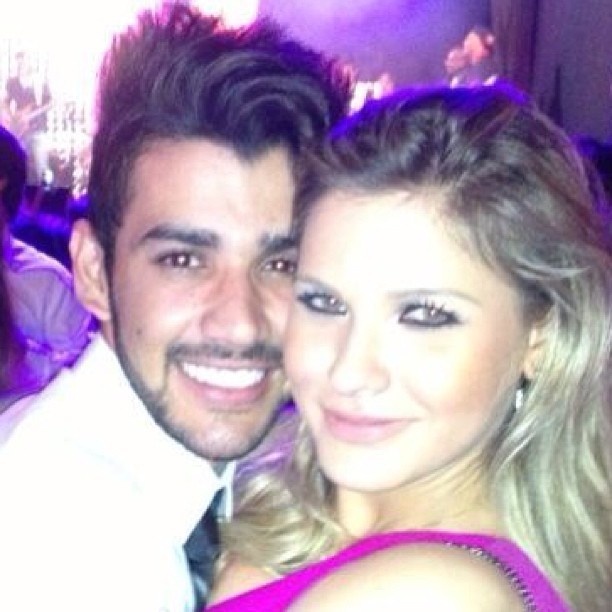 Andressa Suita, noiva de Gusttavo Lima, posta foto com cantor (Foto: Instagram)