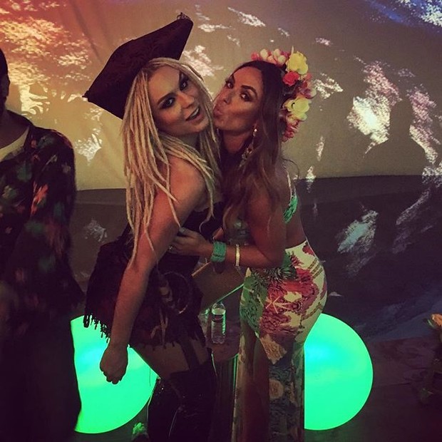 Fernanda Lacerda e Nicole Bahls em festa em São Paulo (Foto: Instagram/ Reprodução)