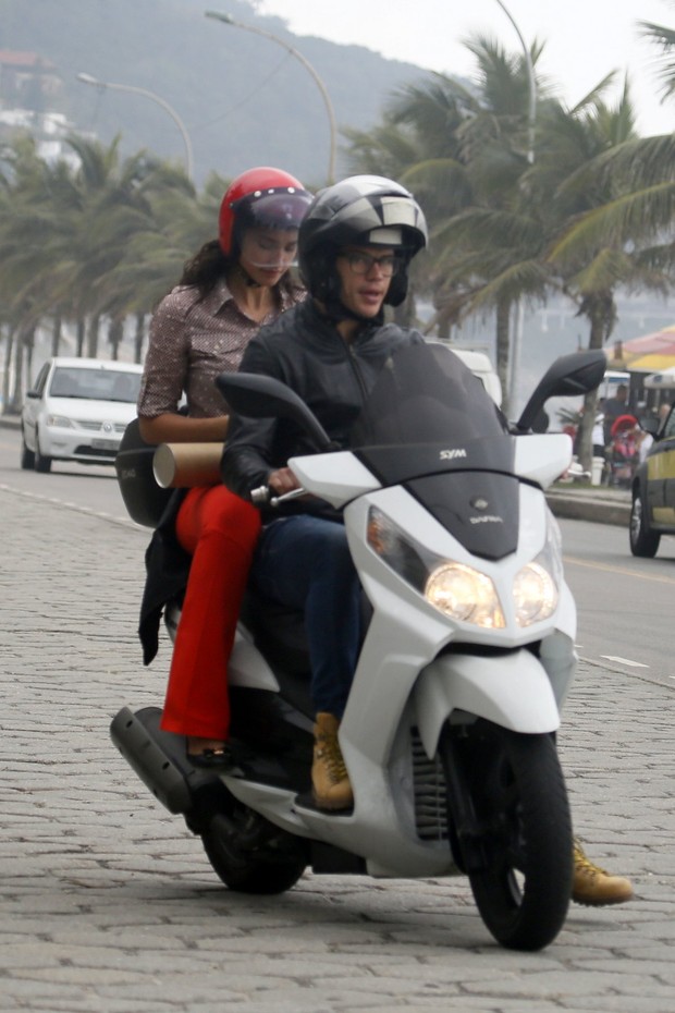 José Loreto e Débora Nascimento (Foto: Gil Rodrigues/PhotoRio News)