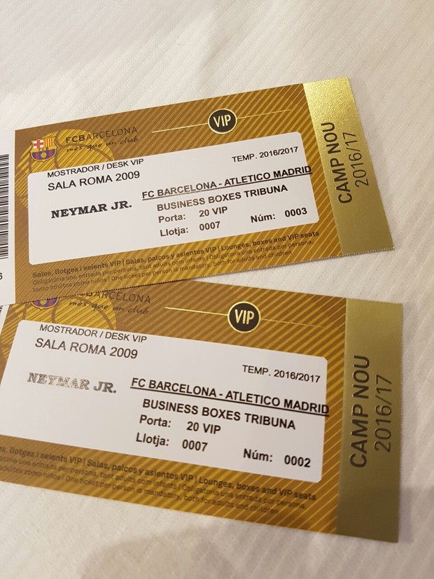Belo e Gracyanne Barbosa ganham convites VIP de Neymar para jogo do Barcelona (Foto: R2assessoria/Divulgação)