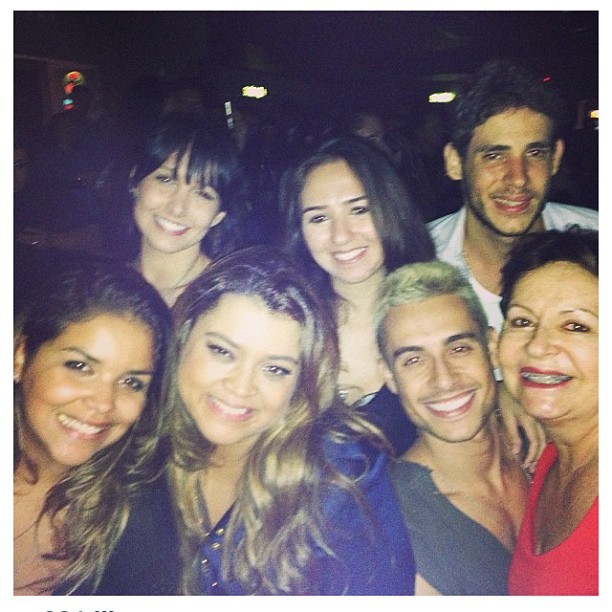 Preta Gil, Thiago Tenório e amigos (Foto: Instagram / Reprodução)