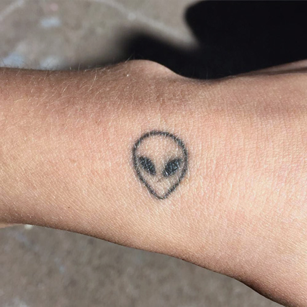 Tatuagens de MØ (Foto: Reprodução/Instagram)