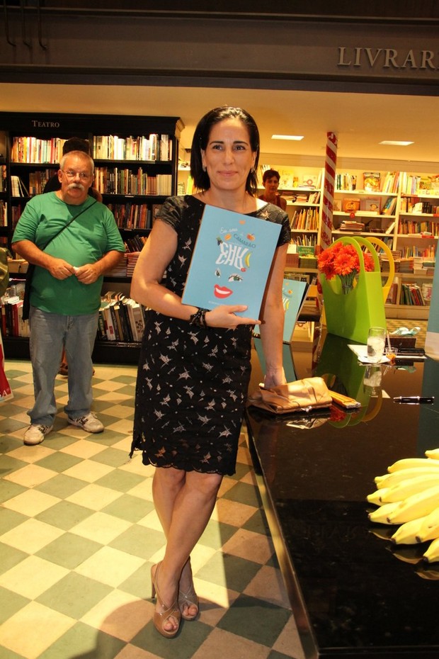 Glória Pires em lançamento de livro no Rio (Foto: Thyago Andrade / Foto Rio News)