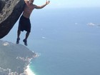 'Missão Impossível'! Kayky Brito exibe físico sarado em foto incrível