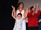 Camila Pitanga leva a filha Antonia em estreia no Festival do Rio
