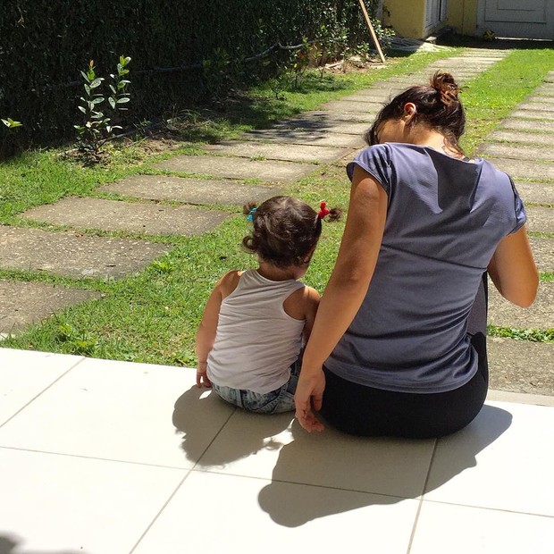 Vanessa Giácomo com a filha (Foto: Reprodução/Instagram)