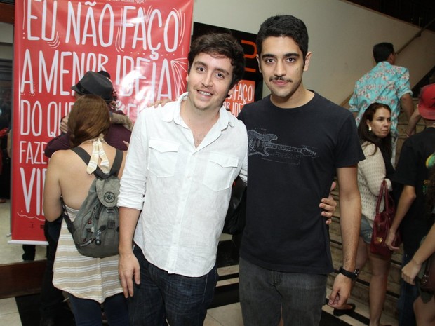 Wagner Santisteban e Miguel Rômulo em pré-estreia de filme no Rio (Foto: Thyago Andrade/ Foto Rio News)