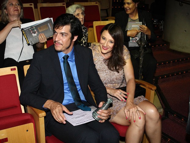 Mateus Solano e Paula Braun em premiação em São Paulo (Foto: Cláudio Augusto/ Foto Rio News)