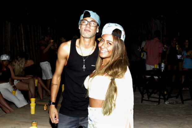 Neymar e irmã, Rafaella Santos (Foto: Agnews)