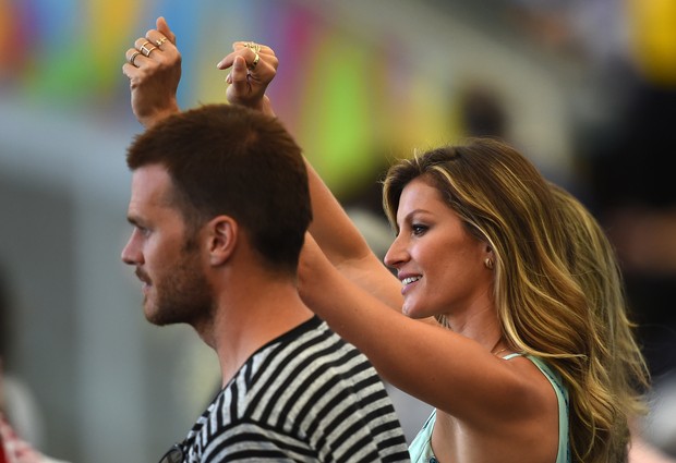 Gisele Bundchen e Tom Brady no Maracanã (Foto: Agência AFP)