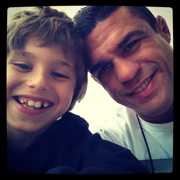 Victor Belford e filho (Foto: Instagram / Reprodução)