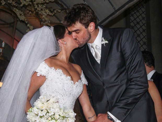 Lucão se casa com Beatriz Casagrande em São Paulo (Foto: Manuela Scarpa/ Foto Rio News)