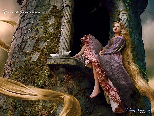Taylor Swift como Rapunzel (Foto: Disney/Divulgação)