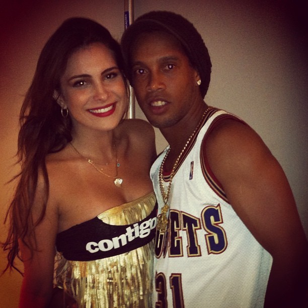 Kamilla e Ronaldinho (Foto: Reprodução/Instagram)