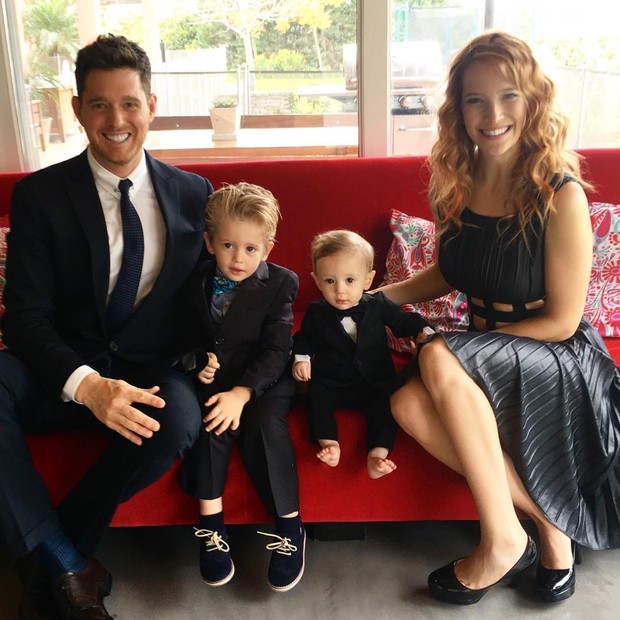 Michale Bublé com a família (Foto: Reprodução/Instagram)