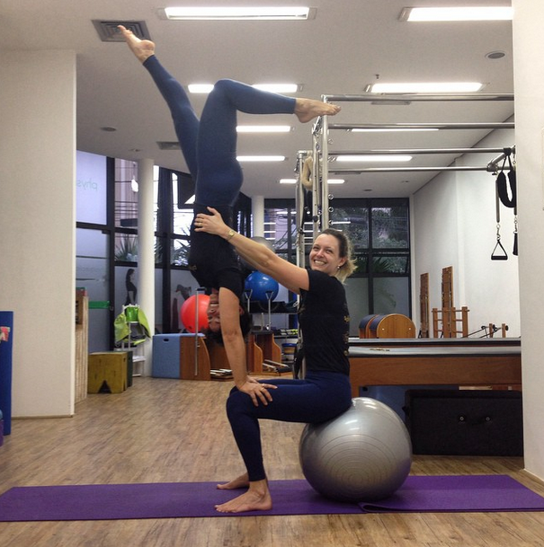 Suzana Alves em aula de pilates (Foto: Reprodução/Instagram)