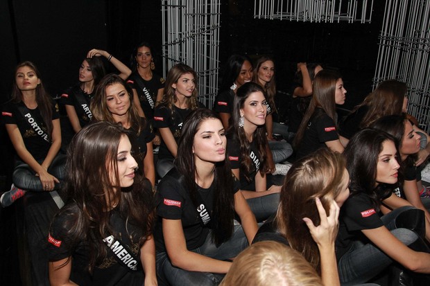 Ensaio geral das candidatas a Miss São Paulo (Foto: Raphael Castello / AgNews)