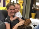 Ana Hickmann posa com o filho e os cães de estimação: 'Muita alegria'