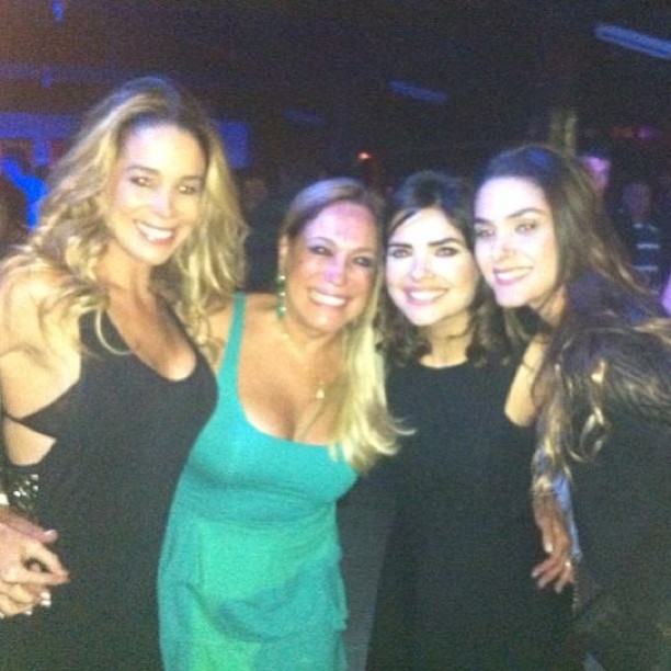 Danielle Winits, Susana Vieira, Vanessa Giácomo e Fernanda Machado em festa no Rio (Foto: Instagram/ Reprodução)