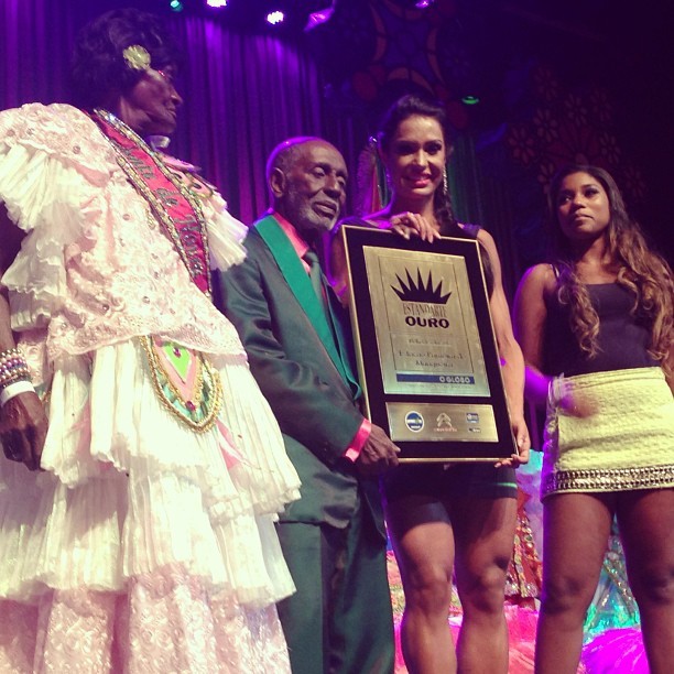 Gracyanne Barbosa no prêmio Estandarte do Ouro no Rio (Foto: Instagram/ Reprodução)