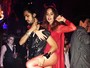 Thaila Ayala vira diabinha sexy em festa do Dia das Bruxas