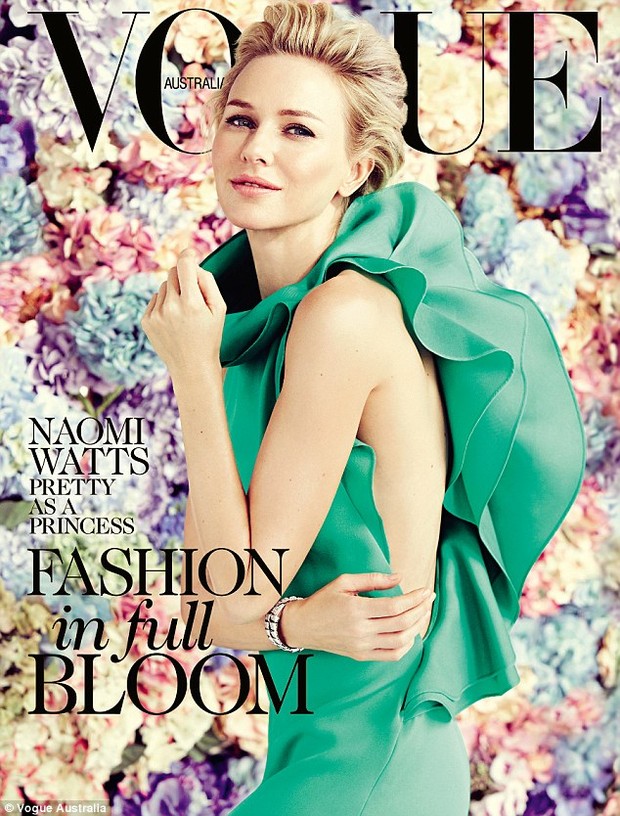 Naomi Watts para a Vogue australiana (Foto: Divulgação)