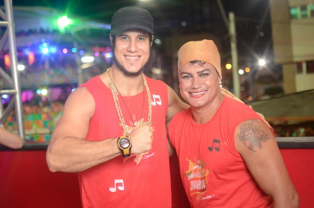 Popó e Emiliano Davila no carnaval de Salvador (Foto: Jackson Martins- Ag. Fred Pontes-Divulgacao)