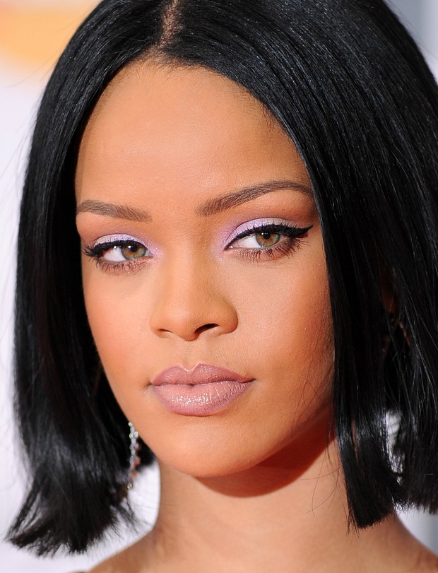 Rihanna no BRIT Awards (Foto: Getty Images)