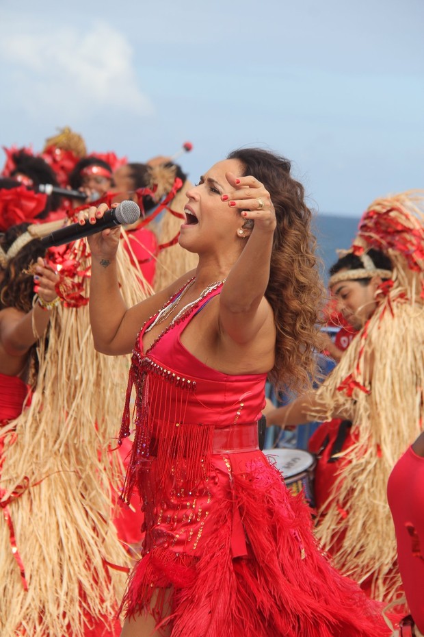 Daniela Mercury no carnaval de Salvador de 2014 (Foto: Dilson Silva,Wesley Costa e Vinicios Eduardo / Agnews)