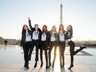Na véspera do Victoria's Secret Fashion Show, tops posam em Paris