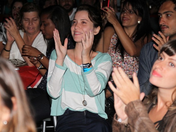 Nathalia Dill em show na Zona Oeste do Rio (Foto: Anderson Borde/ Ag. News)