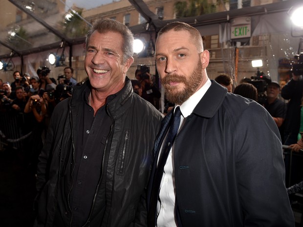 Mel Gibson e Tom Hardy em première em Los Angeles, nos Estados Unidos (Foto: Kevin Winter/ Getty Images/ AFP)