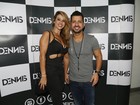 Dany Bananinha usa look todo vazado para curtir show de funk