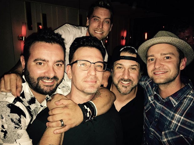 Os ex-integrantes do grupo &#39;N Sync Chris Kirkpatrick, JC Chasez, Lance Bass, Joey Fatone e Justin Timberlake  (Foto: Instagram/ Reprodução)