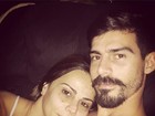 Viviane Araújo mostra intimidade com o noivo em rede social