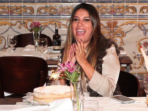 Andréa Guimarães comemora seu aniversário em São Paulo (Foto: Manuela Scarpa e Marcos Ribas/ Foto Rio News)
