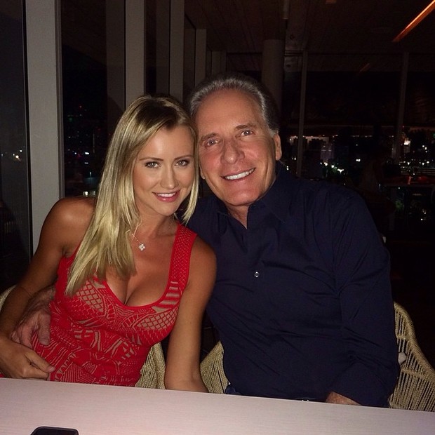Roberto Justus e a namorada, Ana Paula Siebert, em Miami, nos Estados Unidos (Foto: Instagram/ Reprodução)